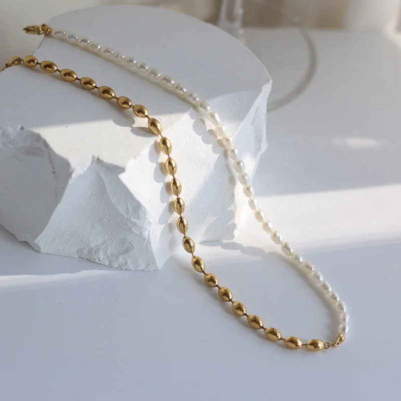 

2022 Chic ladies stainless steel jewelry Elegant half profiled pearls + Half steel bead choker necklace