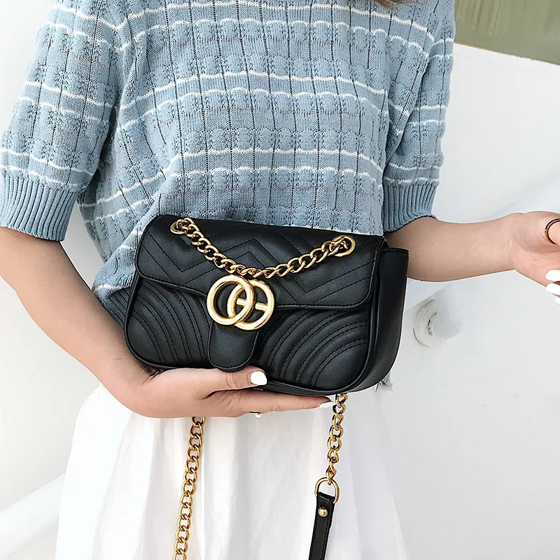 

New peach heart diamond small fragrance style female chain bag Brand logo versatile one-shoulder messenger bag, Picture