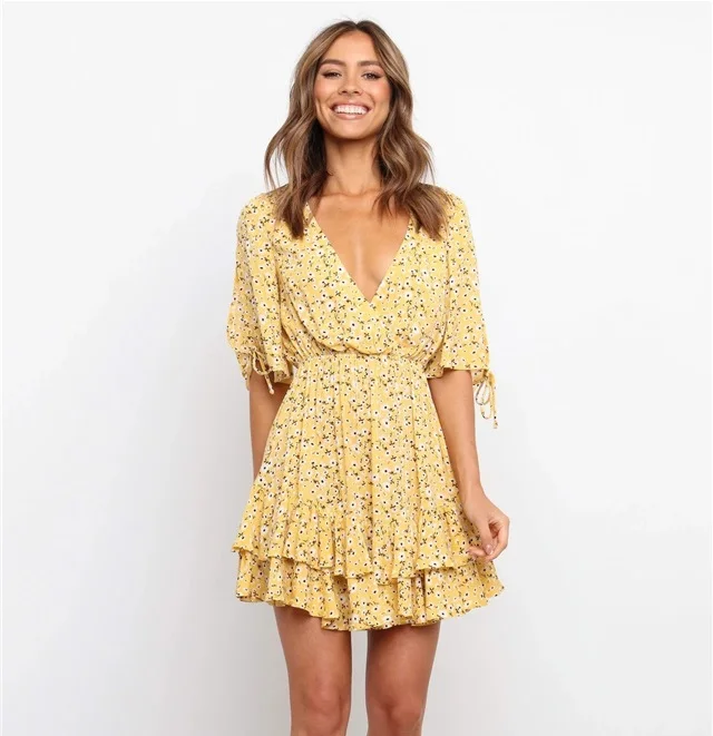 

Summer 2021 Elegant Floral Half Sleeve V-neck Short Loose Dress, Picture showed