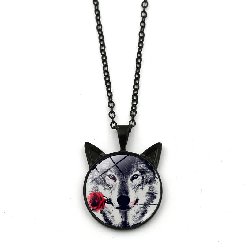 

Wolf head time gem necklace Wolf Totem ear pendant necklace sweater chain accessories