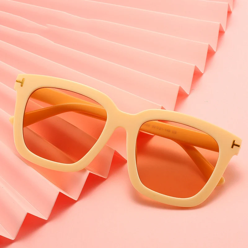

Hot sale trendy shades sunglasses womens luxury women fashion sunglasses