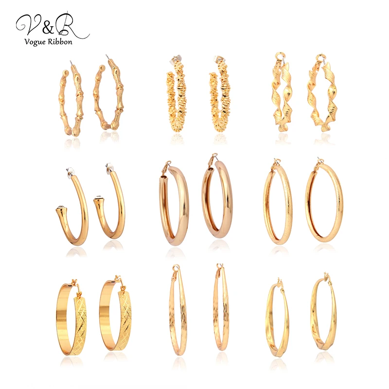 V&R Fashion Wholesale Jewelry Gold Bamboo Textured Alloy CC Gold Plated Hoop Earrings For Women