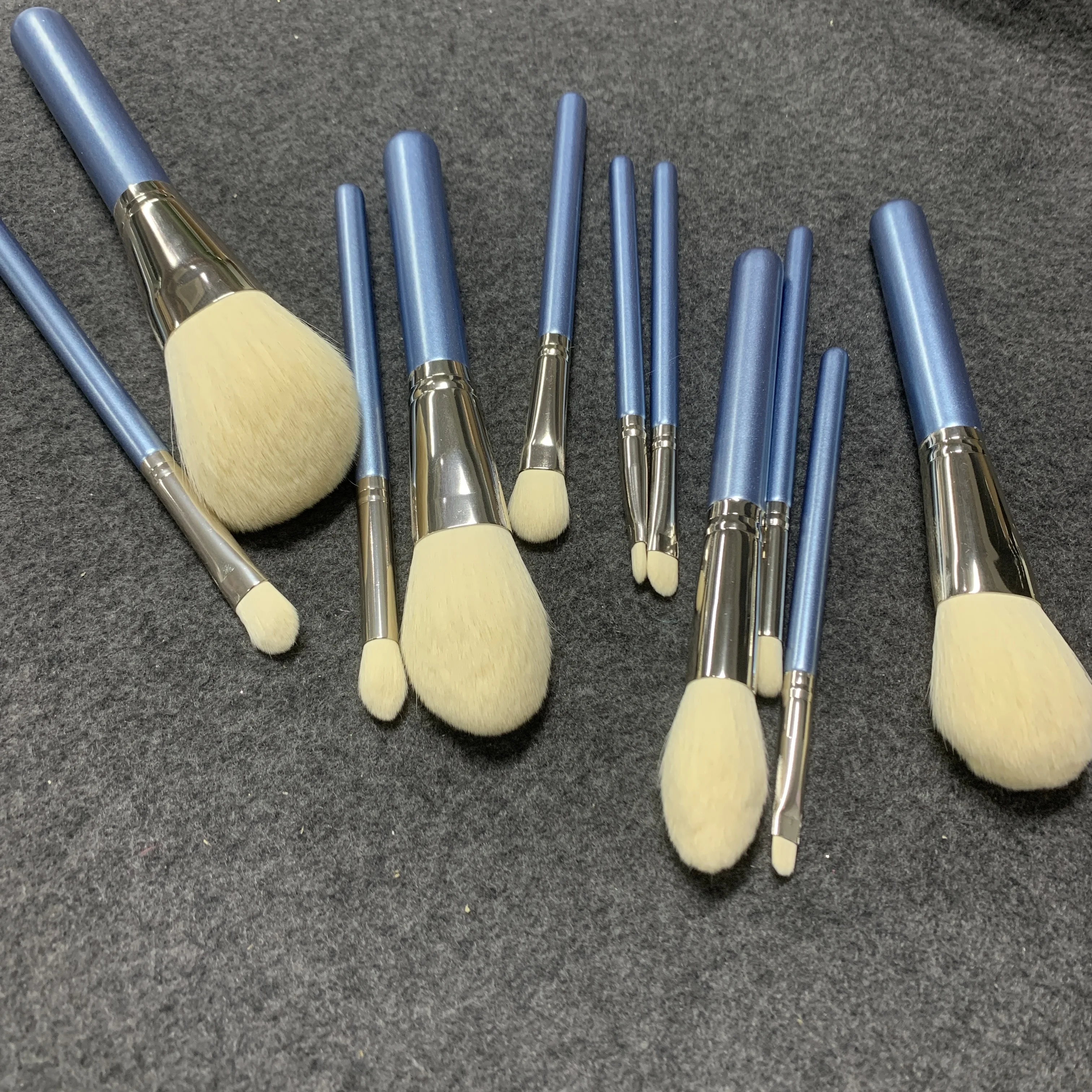 

Custom logo private label brush super soft and smooth professional makeup brushes