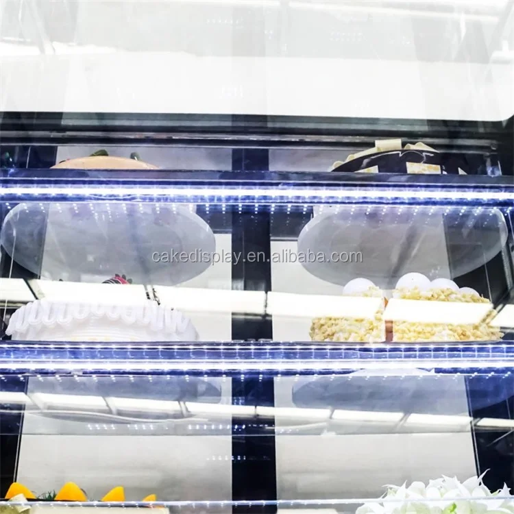 cake display (5).jpg