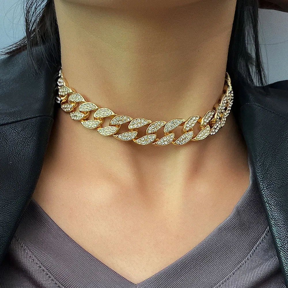 

Womens Necklace With Diamond Alloy Buckle Girl Women Jewelry Cuban Link Chain Necklace Female Hip Hop Jewelry Fashion