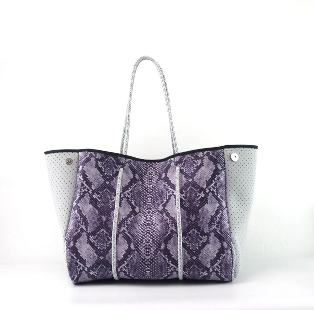 

2021 New style hot selling colorful print neoprene beach bag wholesale women tote handbag, Sample or customized