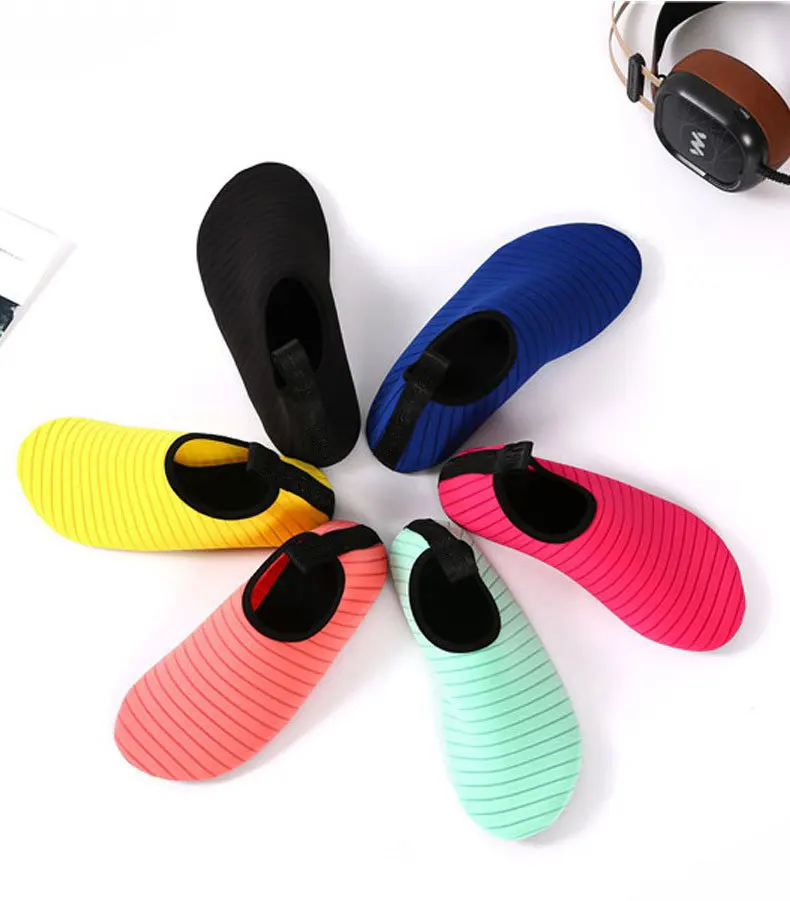 

Unisex Water Sports Shoes Barefoot Quick-Dry Aqua Yoga Socks Slip-on, Blue/black/rose red/green/pink/yellow