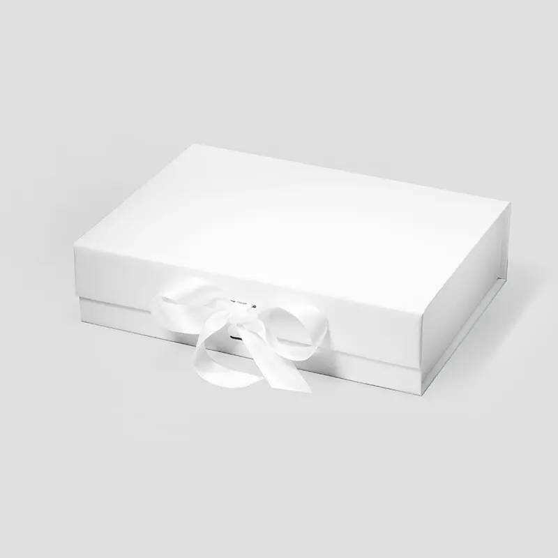 

A5 shallow fancy plain white magnetic closure gift wrapping box with ribbon