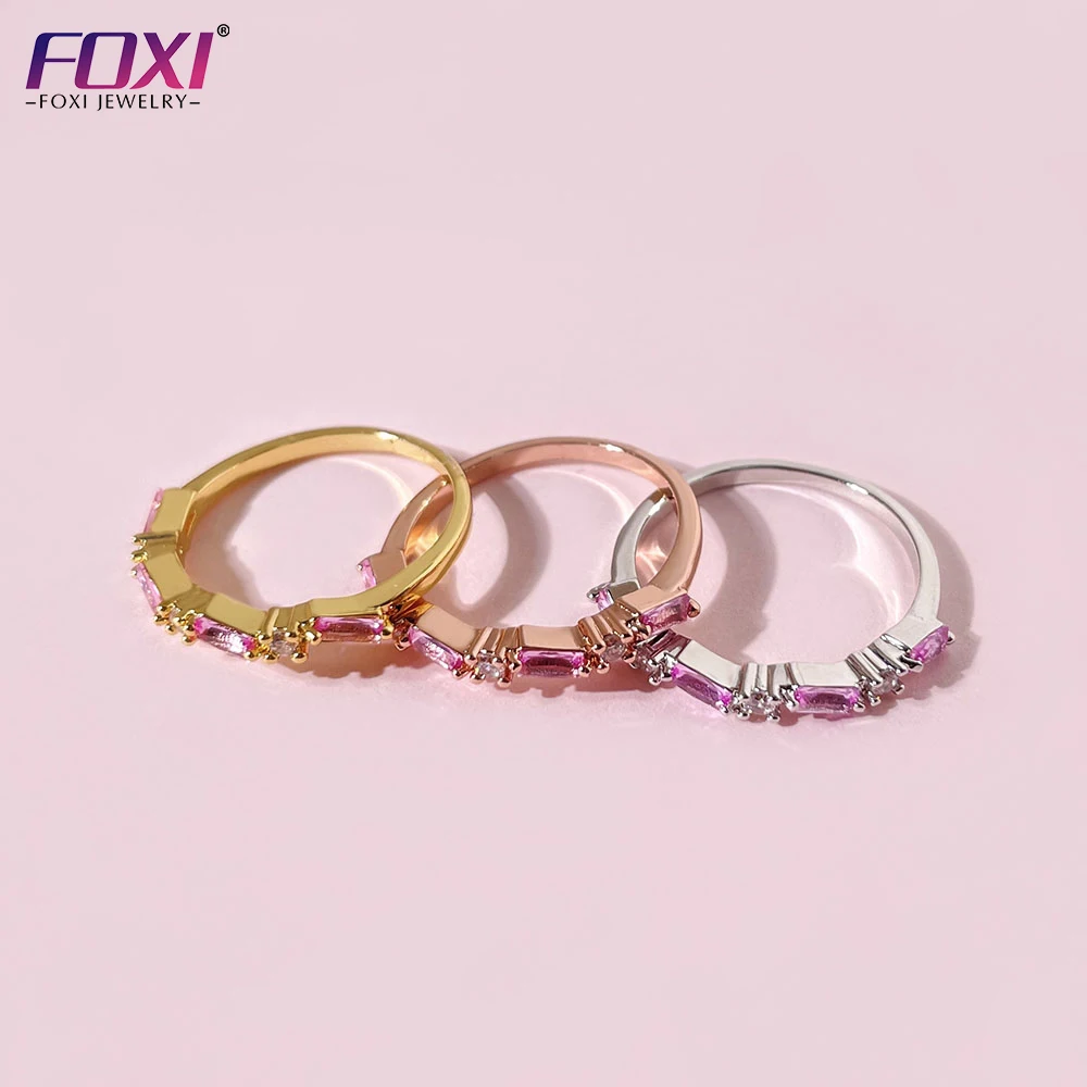 

2022 classic style small cute square strip pink zircon inlaid charm women's gold plated ring