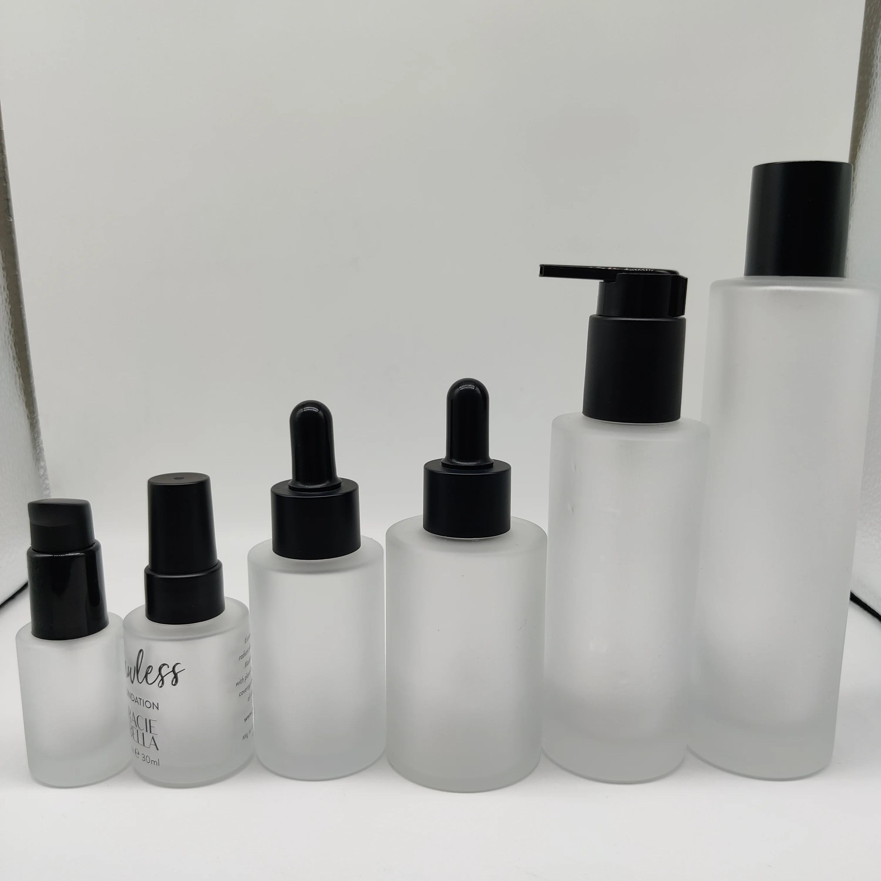 

cosmetic packaging 15ml30ml50ml100ml120ml200ml clear thick bottom glass bottle for Serum essential Oil Lotion with pump dropper