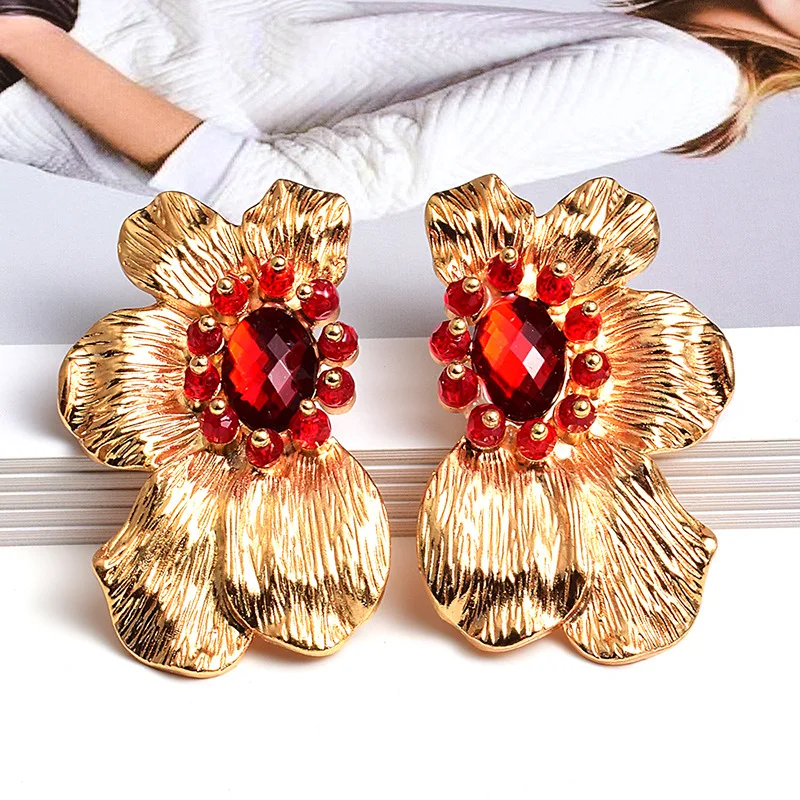 

fashion stud earrings women gold metal flowers symmetrical diamond statement alloy earring jewelry