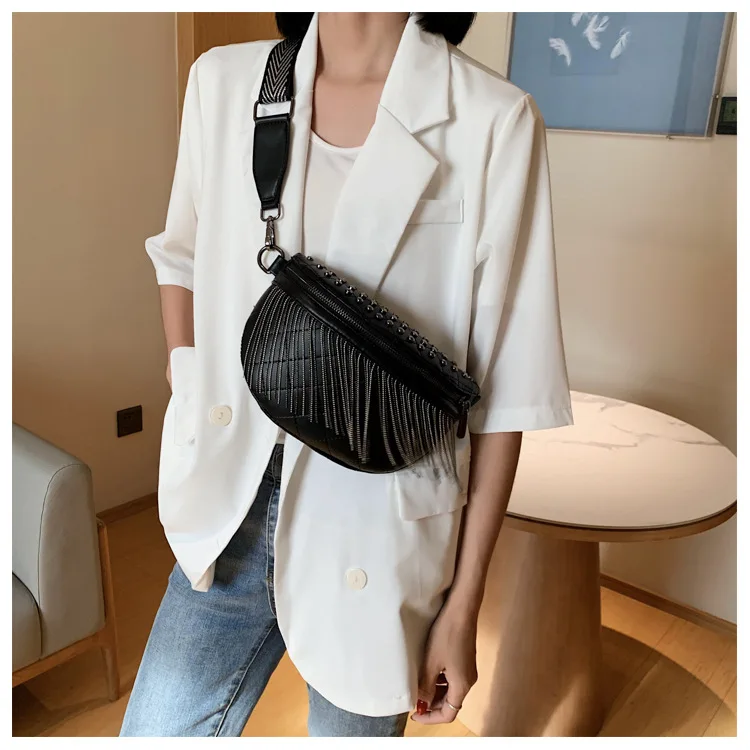 

Korean casual shoulder messenger bag for women punk style rivet tassel chest designer bags fashion waist bag, Picture