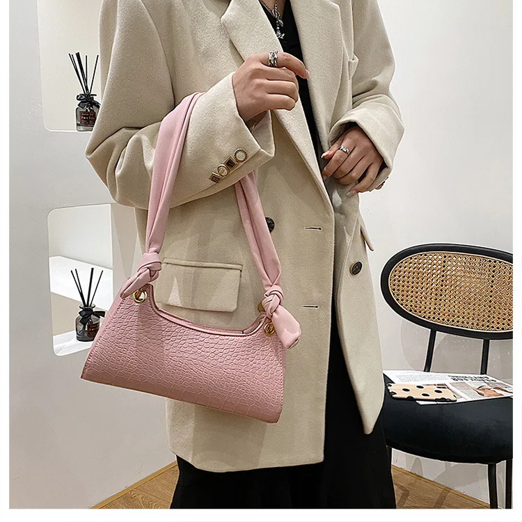 

2021 New simple trend crocodile zipper single shoulder bag wholesale girls shopping wallet and phone handbags, 3 colors