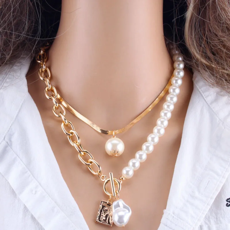 

European Retro Flat Chain Pearl Pendant Necklace Double Layer Irregular Pearl Square Figure Butterfly Necklace, As picture show