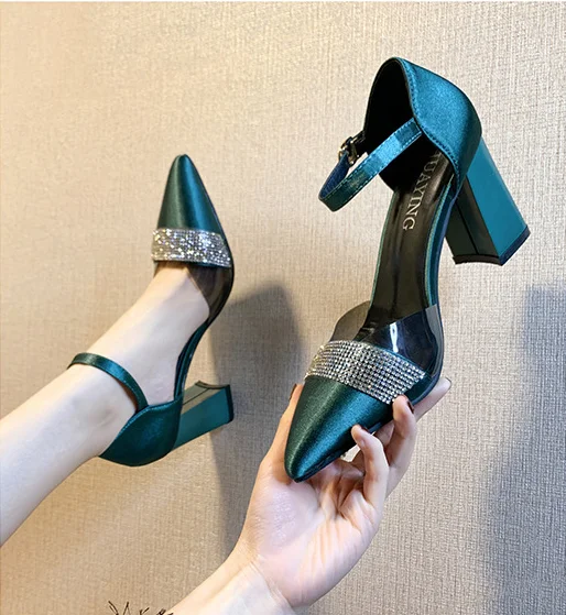 

New color matching word buckle pointed thick heel ladies high heels 201215-02, Black green