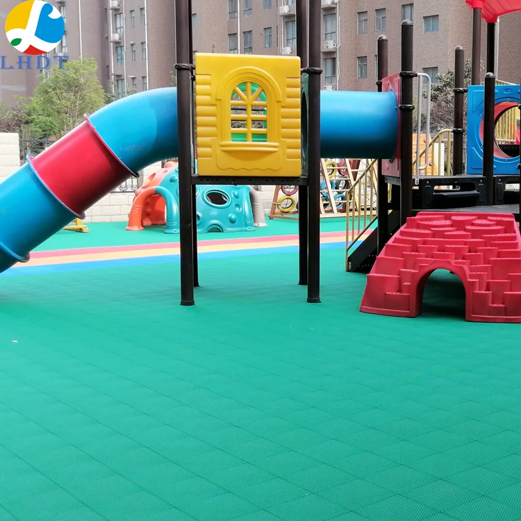 

Plastic flooring supplier playground rubber plastic flooring tile surfacing