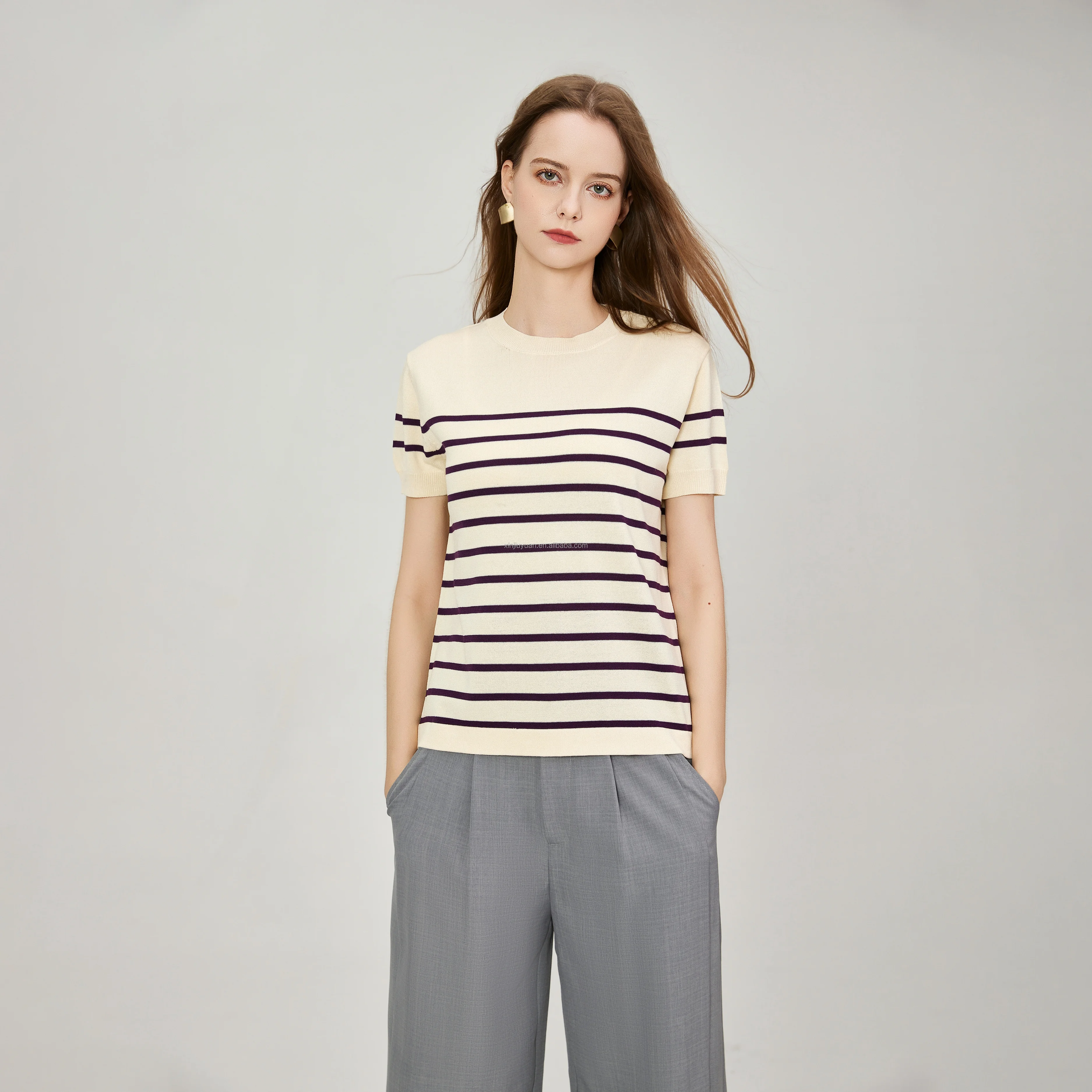 Women's Two-color Striped O-neck Short Sleeved Casual Pullover Knitted Top Knitwear