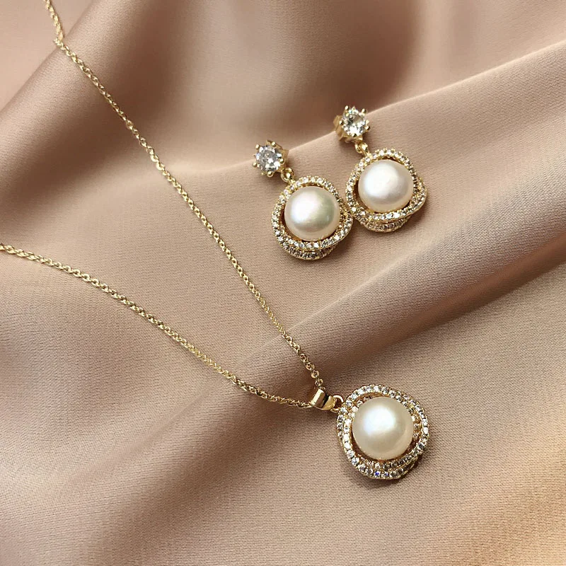 

China wholesale silver needle natural freshwater pearl earrings women's fashion jewelry earrings necklace set, As picture