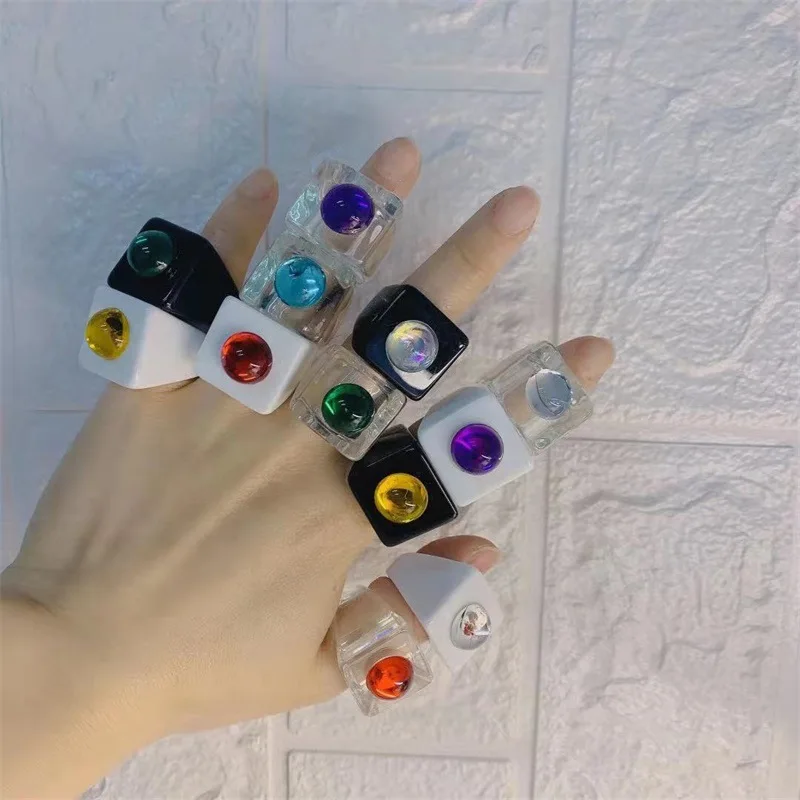 

New Korean Lovely Geometry Irregular Resin Ring Colorful Acrylic Square Finger Rings For Women Girl