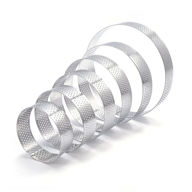 

Circular Stainless Steel Porous Tart Ring Bottom Tower Pie Cake Mould Baking Tools Heat-Resistant Perforated Cake Mousse Ring, Sliver