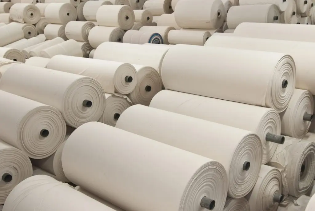 廉价批发 greige 棉织物未漂白纯白色面料为酒店床上用品套装