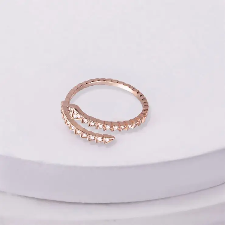 

YR10029 Italina Vendors Fashion Design Brass Cubic Zircon Rose Gold Plated Snake Shaped Open Ring Women Jewelry Wholesale, Gold color
