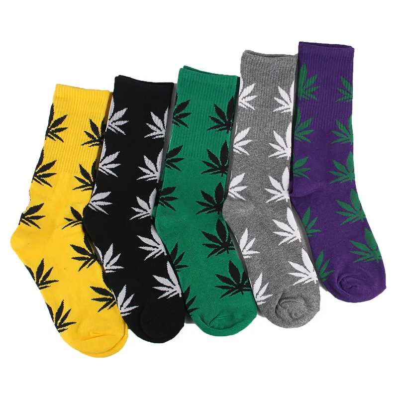 

Wholesale Custom Fashion Design Knee-high Cotton Socks Cycling Long Running Socks Custom Logo Athletic Sports Men Socks
