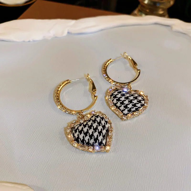 

57mm black white fabric crystal drop hoop earrings with heart