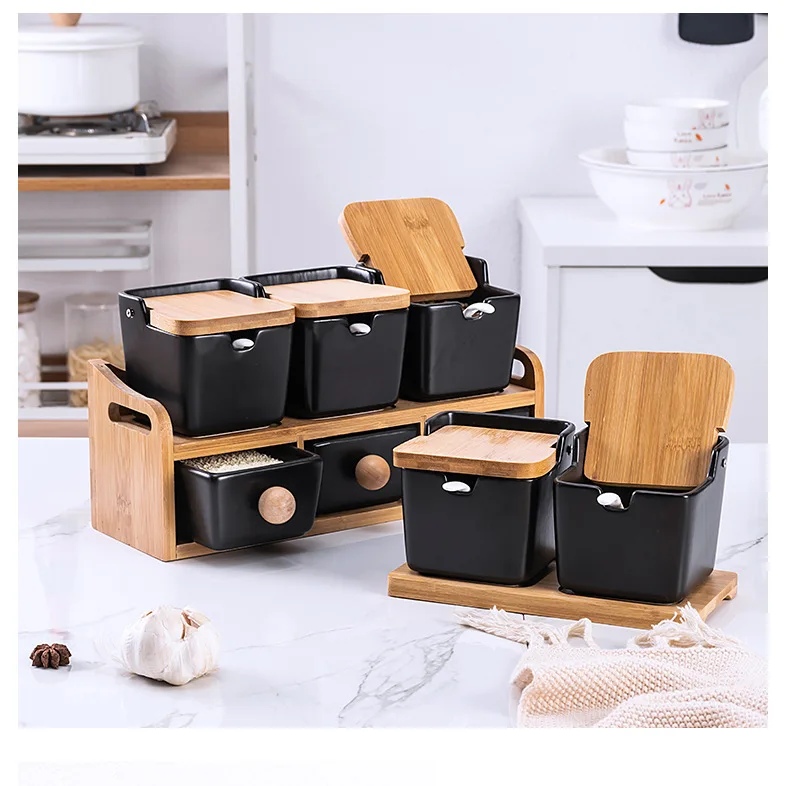 

Nordic style ceramic seasoning pot set kitchen seasoning box household pepper and salt shaker with wooden lid