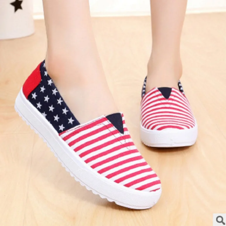 

2022 new spring summer lady flat canvas USA flag stripe print shoes girl student sports shoes women daily casual shoes
