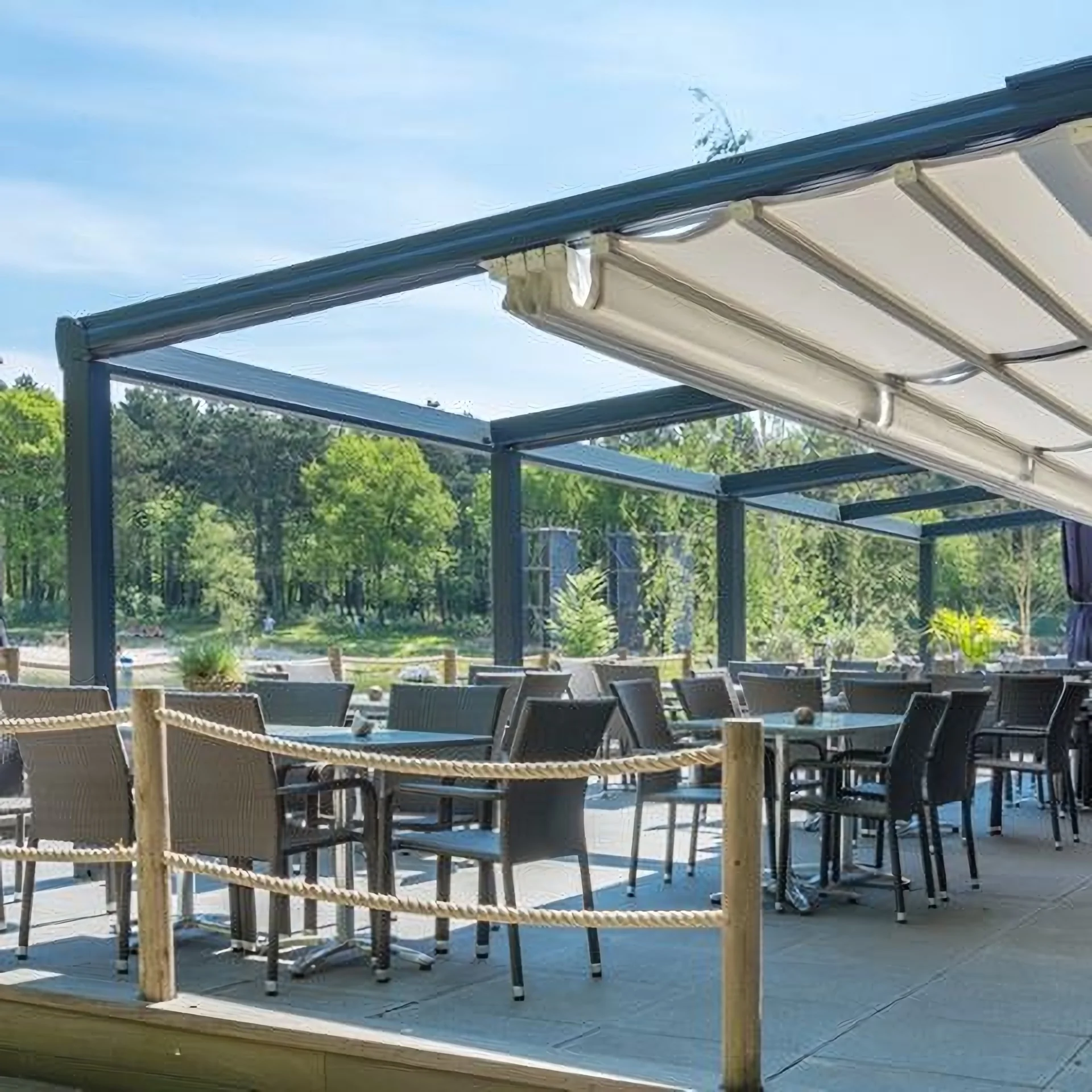 

Wholesale New Design Aluminium Fabric Easy Assembled Eco-friendly Awning Removable Flat Pergola Patio Cover Awning