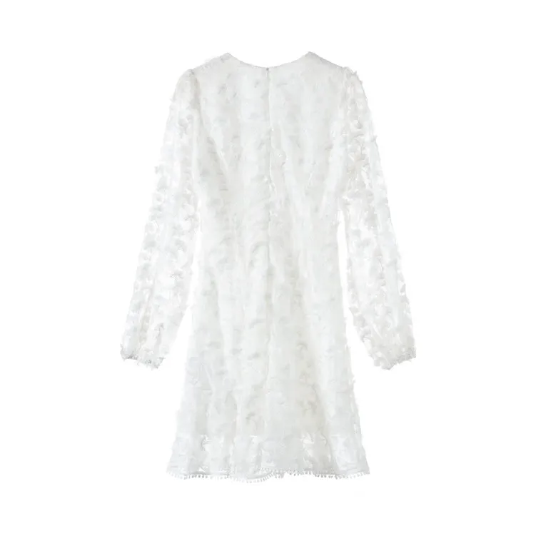 

The new 2019 autumn fashion embroidered white lace dress with long bubble sleeves and v-neck women dress