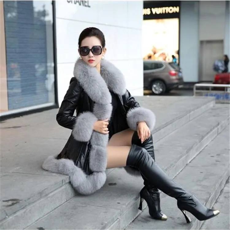 

Hot Sale Winter Women's Faux Fur High Quality Faux Sheepskin Coats Keep Warm With Fur Fox Collars Slim Female Furs Plus Size