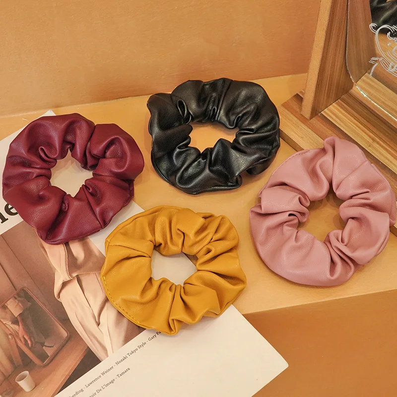 

Free Shipping Temperament Elegant Korean Pu Leather Scrunchie Women Girls Elastic Hair Rubber Bands Accessories Rope Headdress