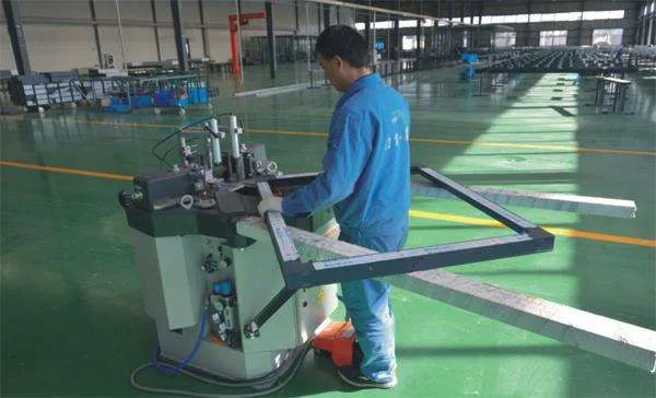corner crimping (4)
