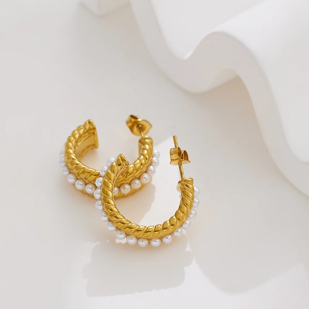 

Wheat Twisted Edged Earrings 18K Gold PVD Plated C Shape Simulated Pearl Fashion Stainless Steel Hoop Earrings for Women Vintage