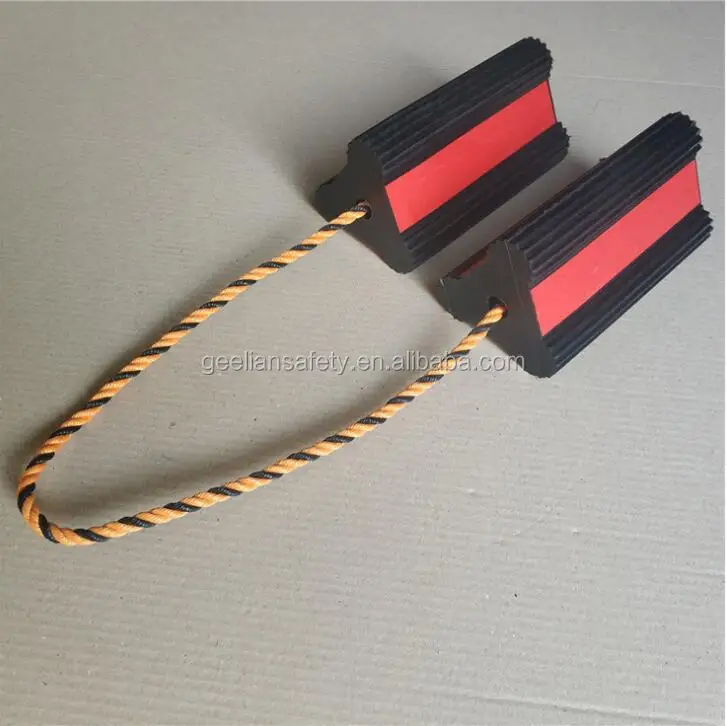 Heavy Duty Metal Wheel Chock Industrial Rubber Material Wheel Chock