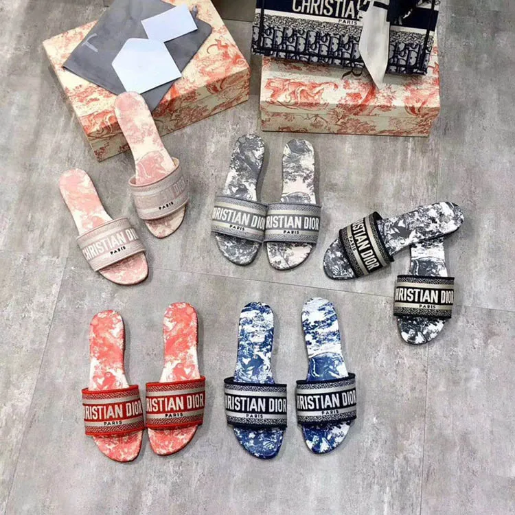 

Hot Sale Fashionable Embroidered Sandals and Slipper 2021 New 3D Letter Printing Flat-Bottom Quality Slippers for Women, Red, purple, green, black, khaki, gray