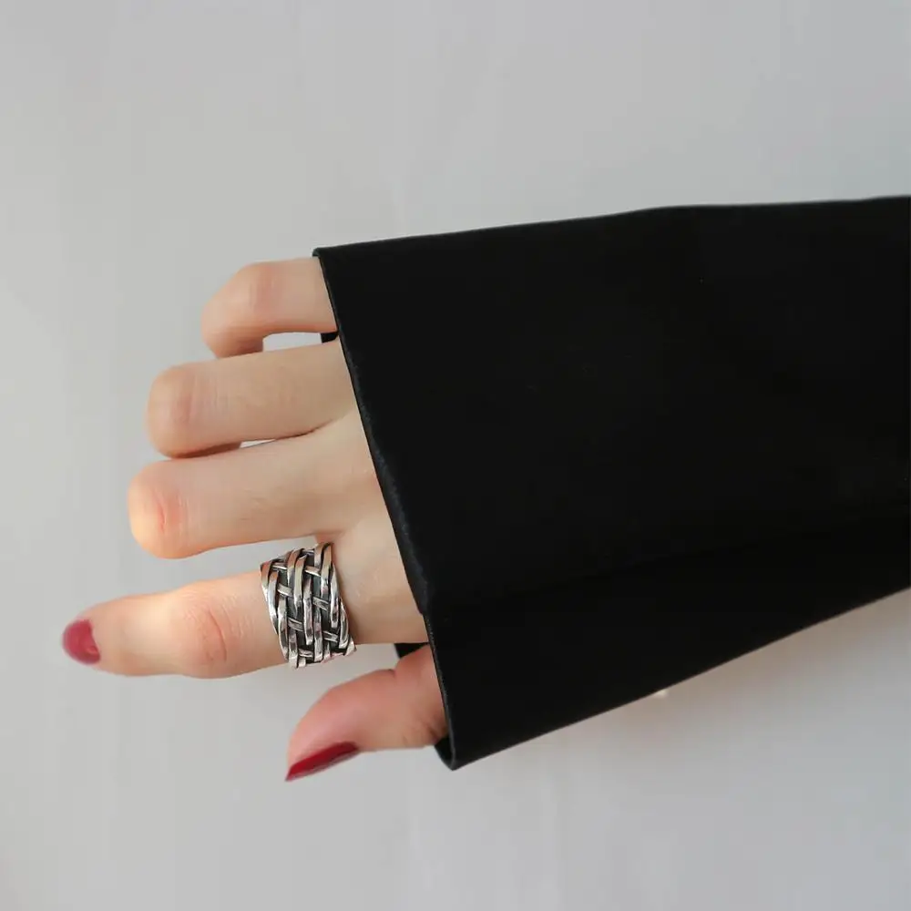 

Wholesale 925 Sterling Silver Ornaments Wide Finger Ring Braid Silver Ring