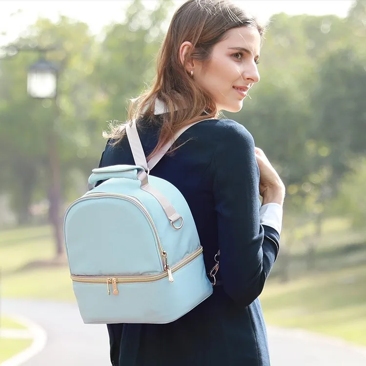 

Practical Shoulder Back Pack Waterproof Mummy Bag with Double-layer Large Capacity Insulated Bag for Breast Milk Cold Storage, Picture