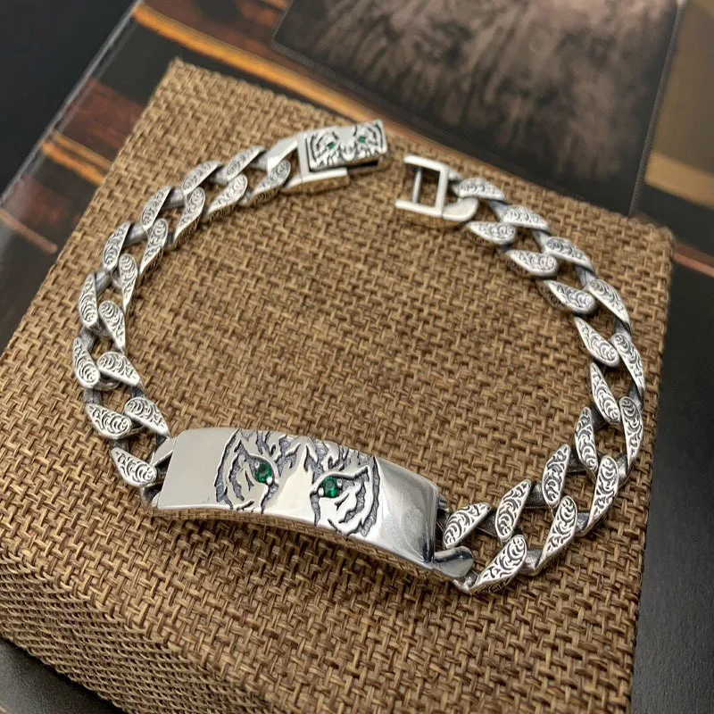 

Custom S925 sterling silver green diamond tiger head bracelet hip hip-hop men personality Tai silver domo tiger head bracelet