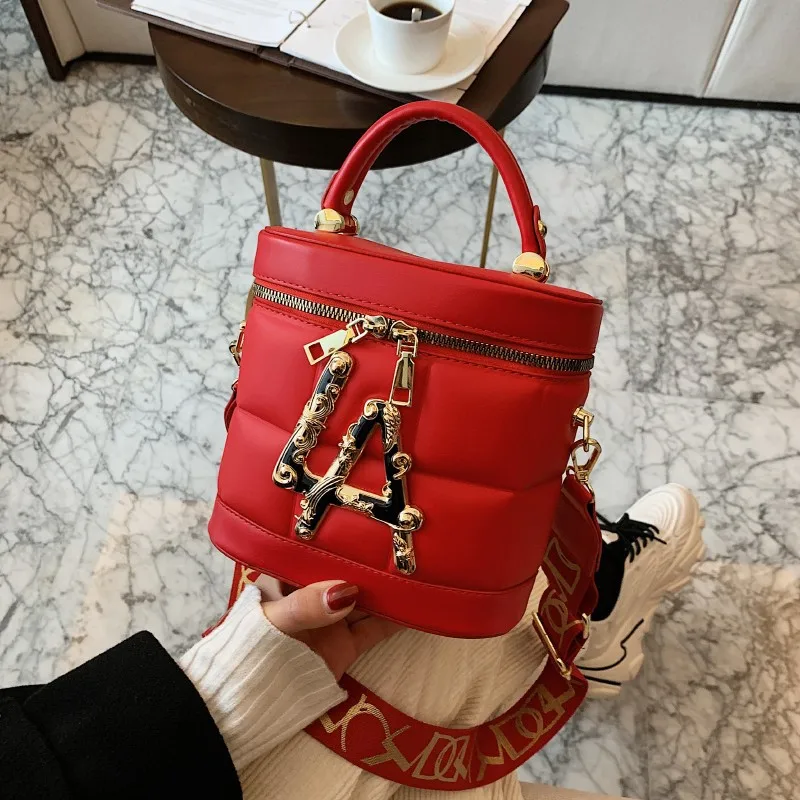 

2021 New Famous Brand Designers Shoulder Hand Bags Crossbody Tote Bags Luxury Girls Ladies Bucket Bags Purse Handbags for Women
