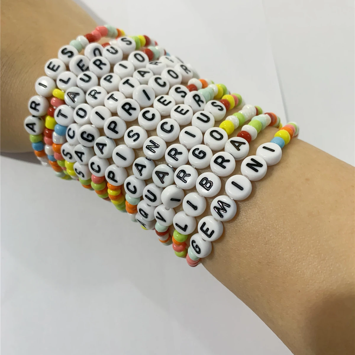 

Fashion Sweet Girls Kids Handmade Rainbow Color Bead Bracelet Custom Word Letter Zodiac Friendship Bracelets, Multi color