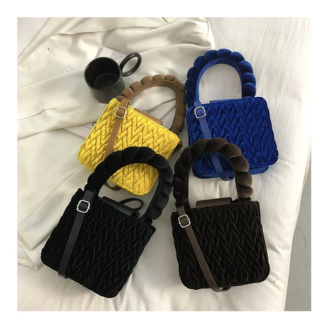 

Brand Designer Mini Cotton Flap Crossbody Bags With Short Handle Women 2021 Fashion Velvet Quilted Shoulder Purses and Handbags