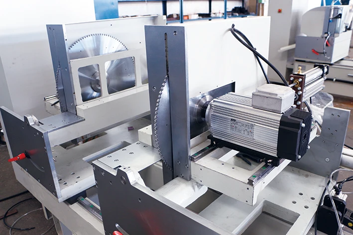 
Factory Made Overseas Service Available Window Machine aluminium double miter cutting saw 