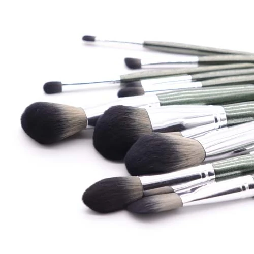 

2021 soft touch similar to snow fox fur professional makeup brush set, Bright silver