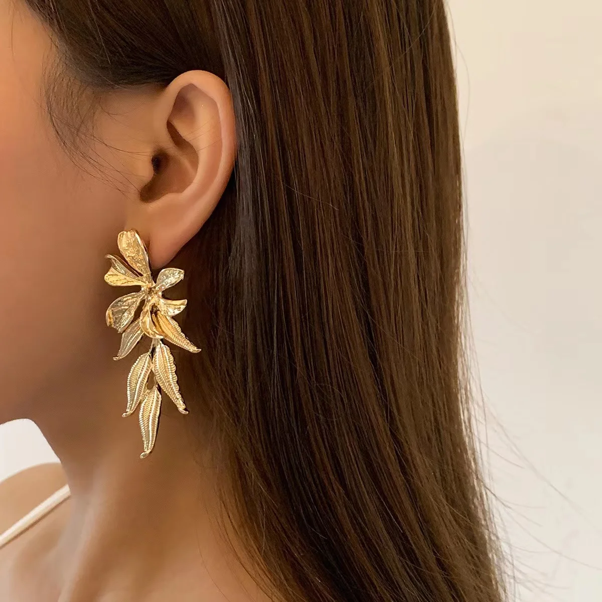 

Statement Gold Plated Flower Leaf Dangle Drop Stud Earrings For Women