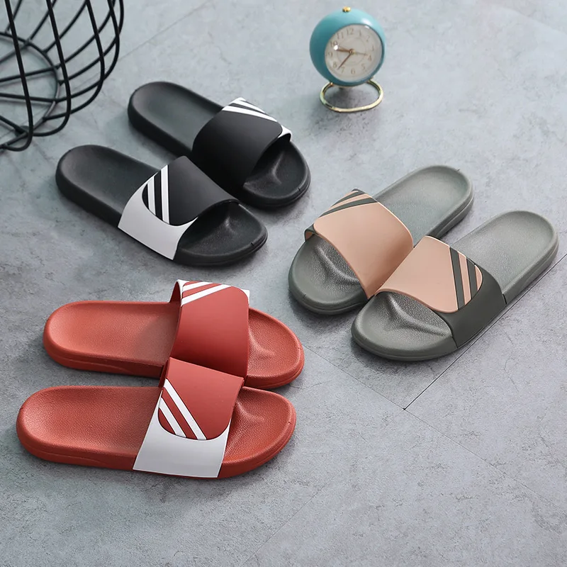 

Slippers Custom Made Logo Fashion Street Brand Non-Slip beach Indoor And Outdoor Home Company Gifts Male Sandals And Slippers