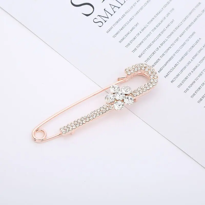 

2021 new popular Wholesale drill pins Hijab Brooches For Muslim Women Scarf Clip