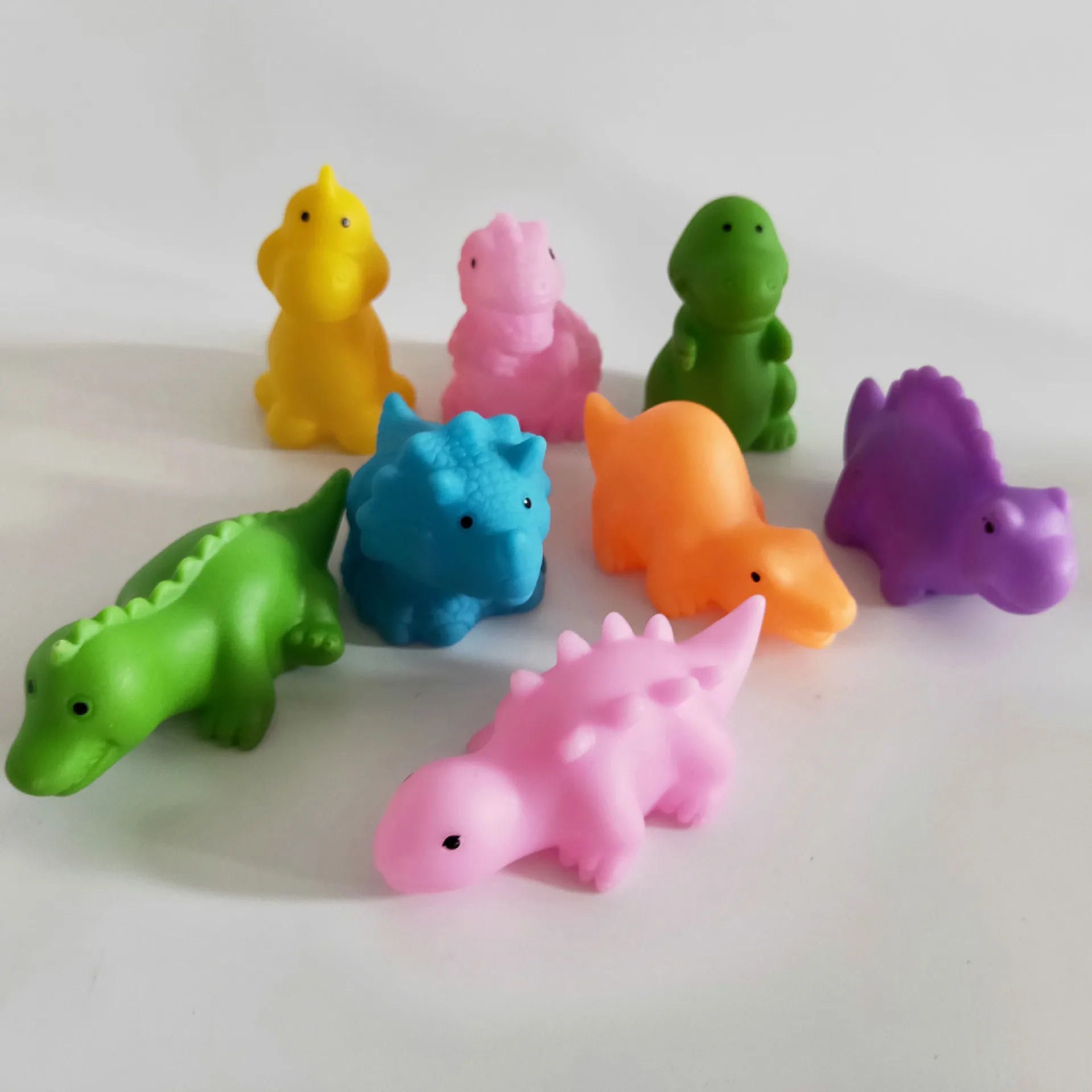 wgl502批发迷你恐龙塑料pvc儿童沐浴玩具软橡胶动物水玩具儿童礼品